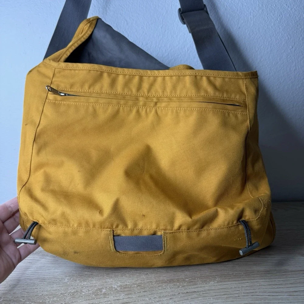 Columbia Yellow & Gray Messenger Bag Crossbody School Vintage Grunge Y2K - Flaws
